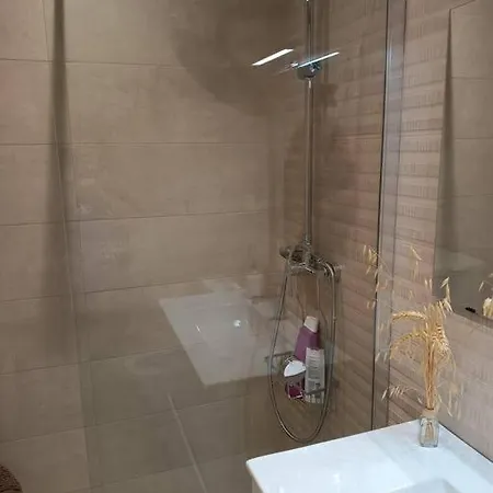 La Cuesta Verde. Mini Hogar Holiday home Adrada de Haza